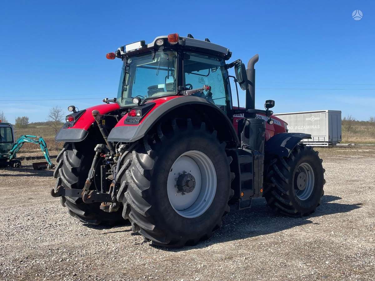 Massey Ferguson MF8727S, tractors