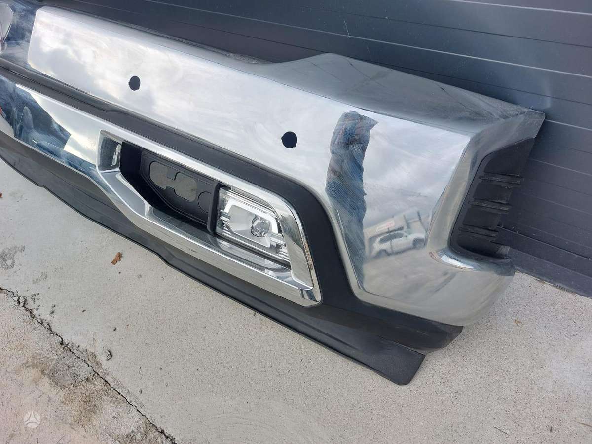 Chevrolet Silverado, 84588808, бамперы (буфера)