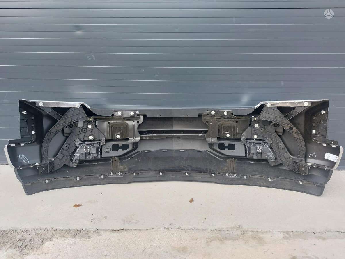 Chevrolet Silverado, 84588808, bumpers
