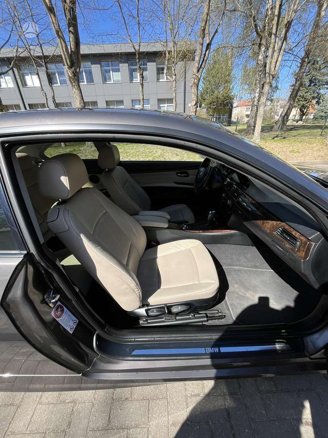 BMW 320, 2.0 l., coupe