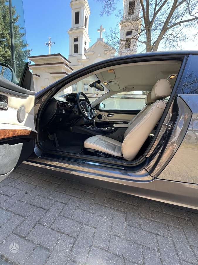 BMW 320, 2.0 l., Купе (coupe)