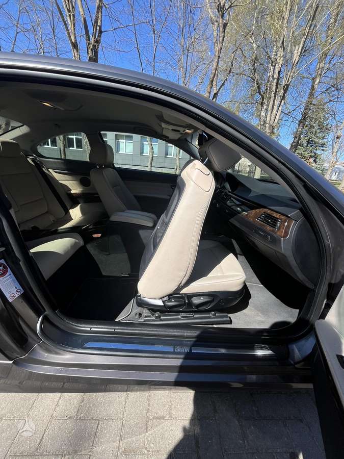 BMW 320, 2.0 l., coupe