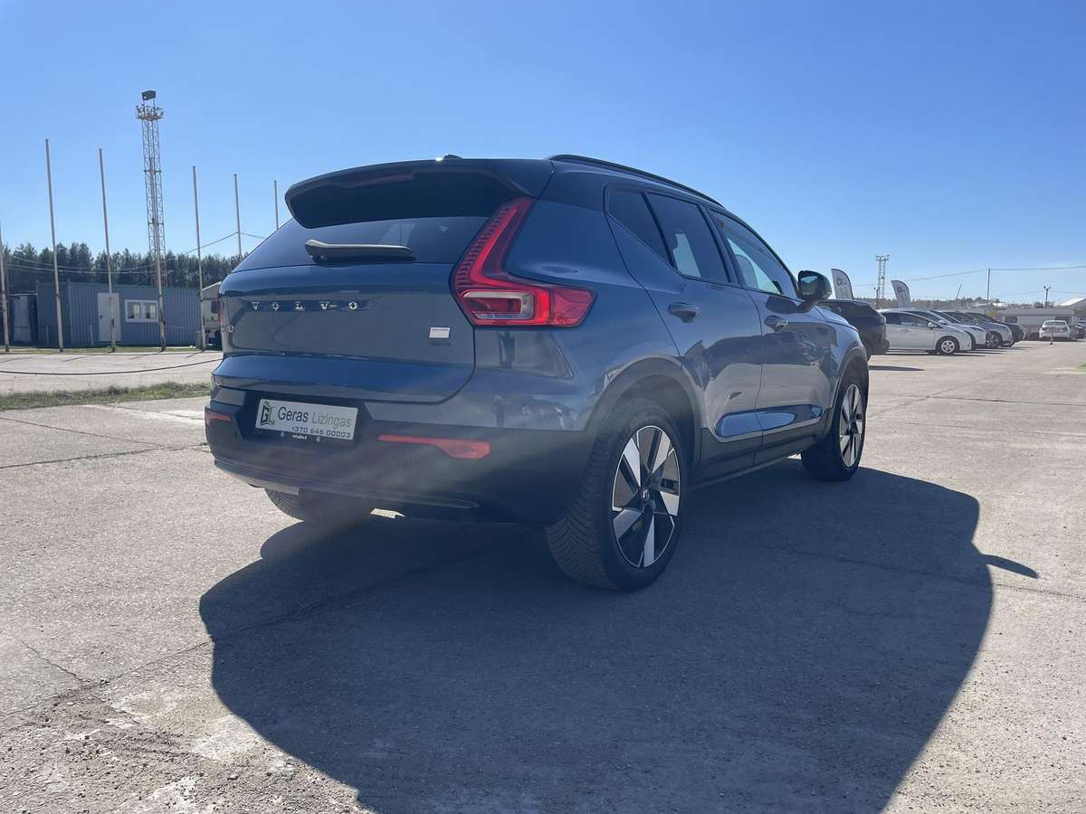 Volvo XC40, 82 kWh, off-road / crossover