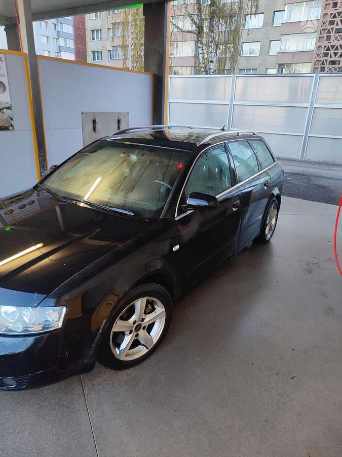 Audi A4, 2004