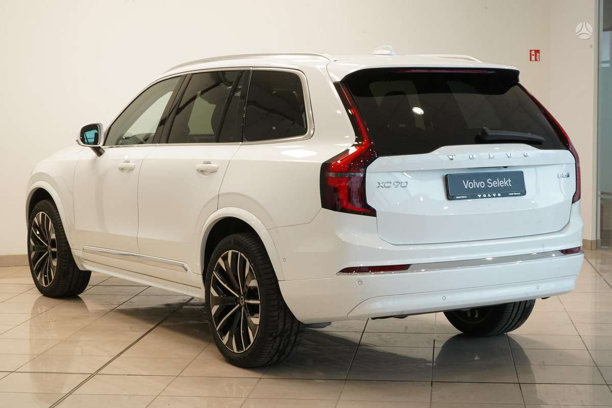 Volvo XC90 - 3