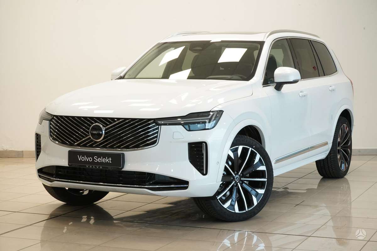 Volvo XC90 - 1