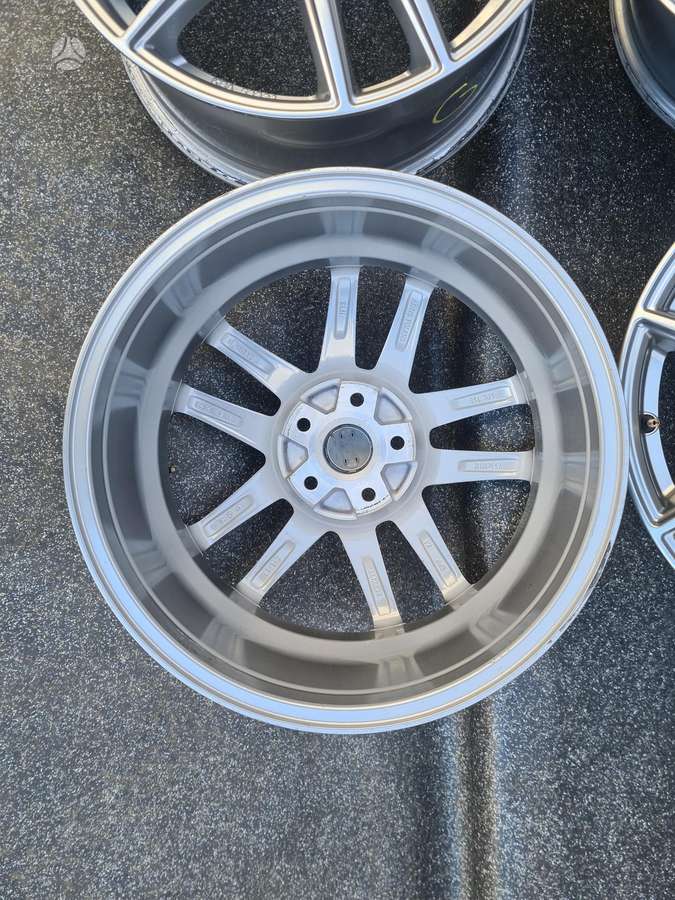 Skoda, lengvojo lydinio, R18
