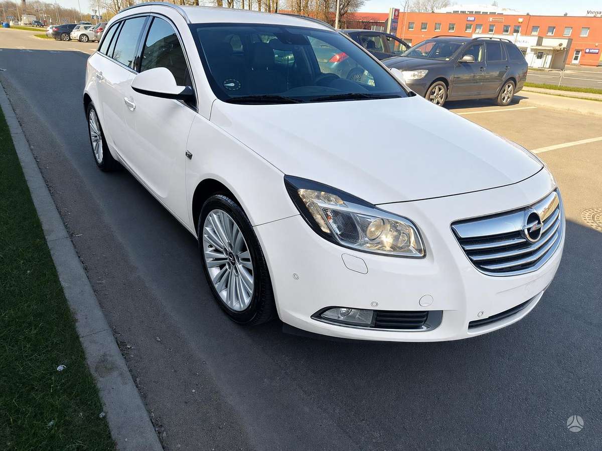 Opel Insignia, 2012