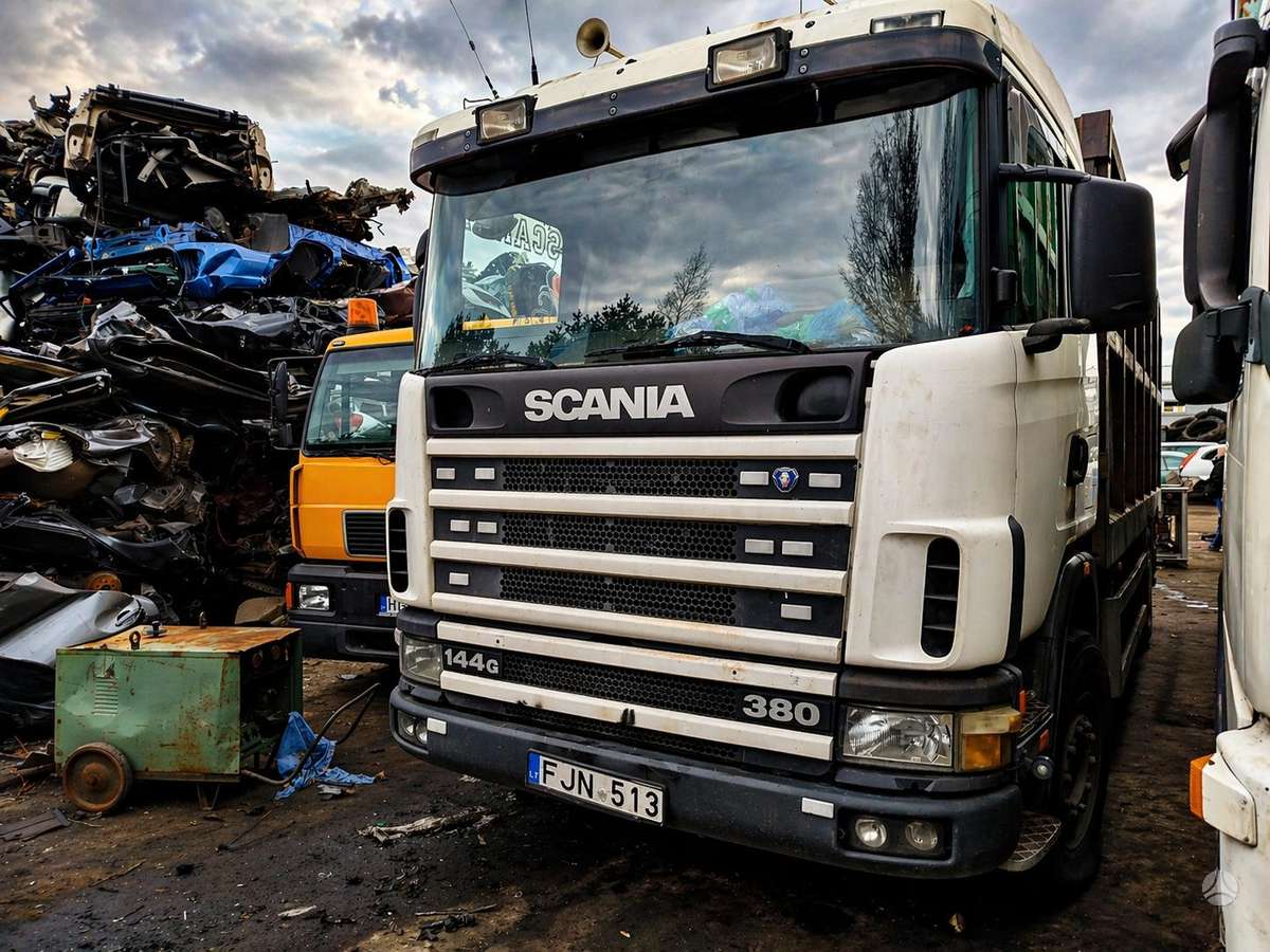 Scania 144 G, с краном