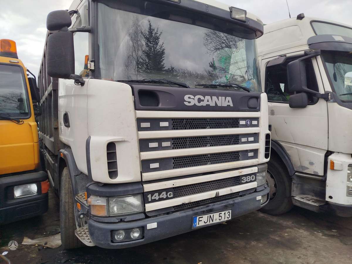 Scania 144 G, с краном
