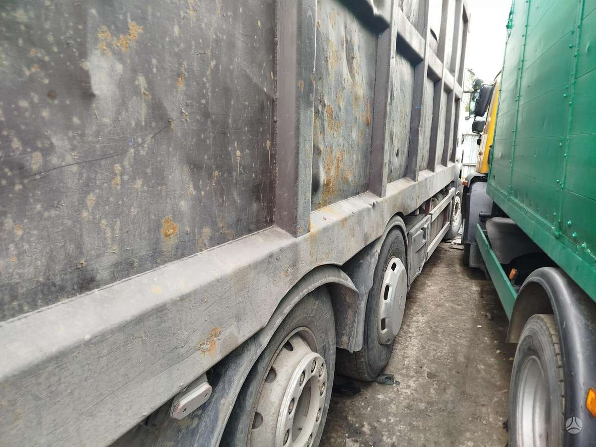 Scania 144 G, с краном