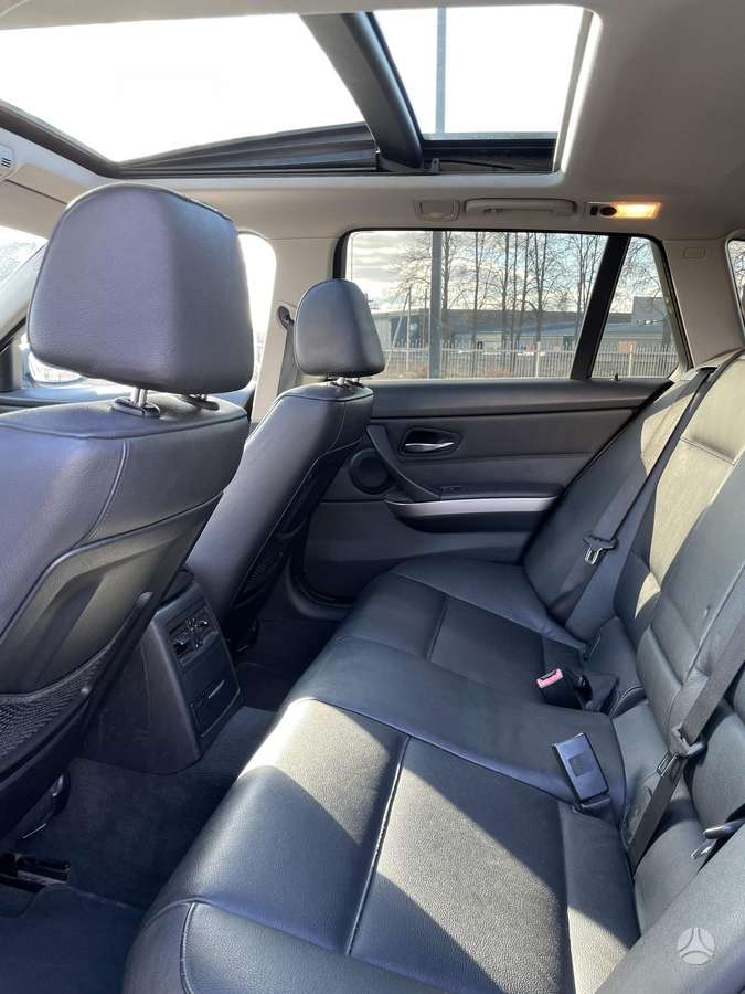 BMW 320, 2.0 l., Универсал