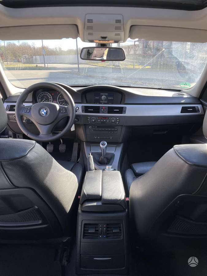 BMW 320, 2.0 l., Универсал