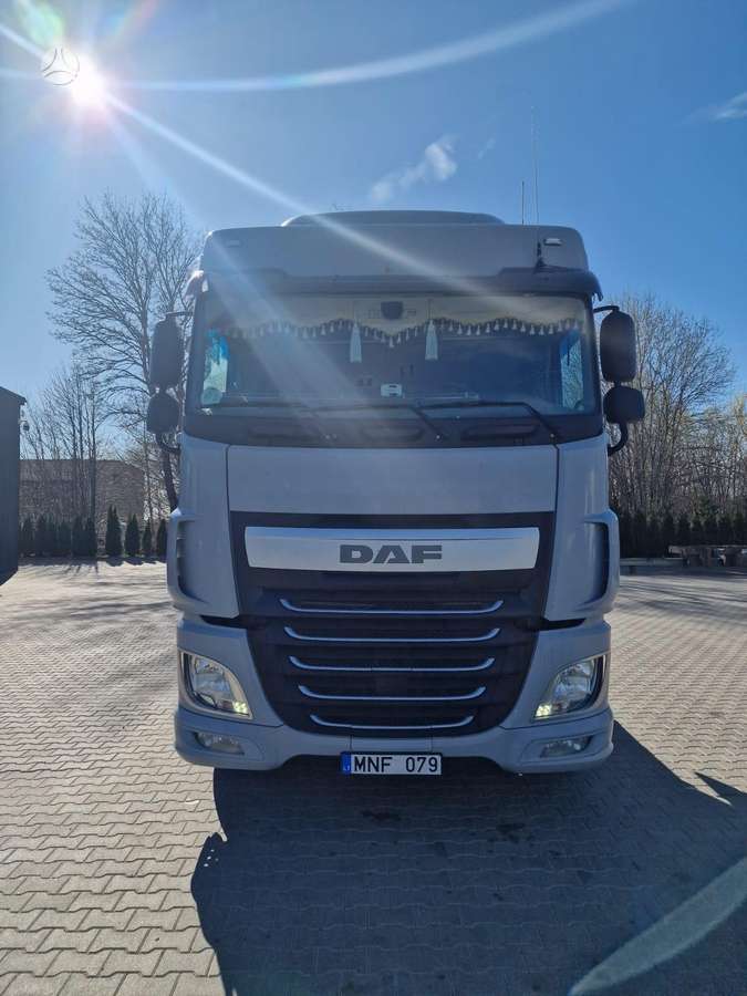 DAF XF 510, double sleeper