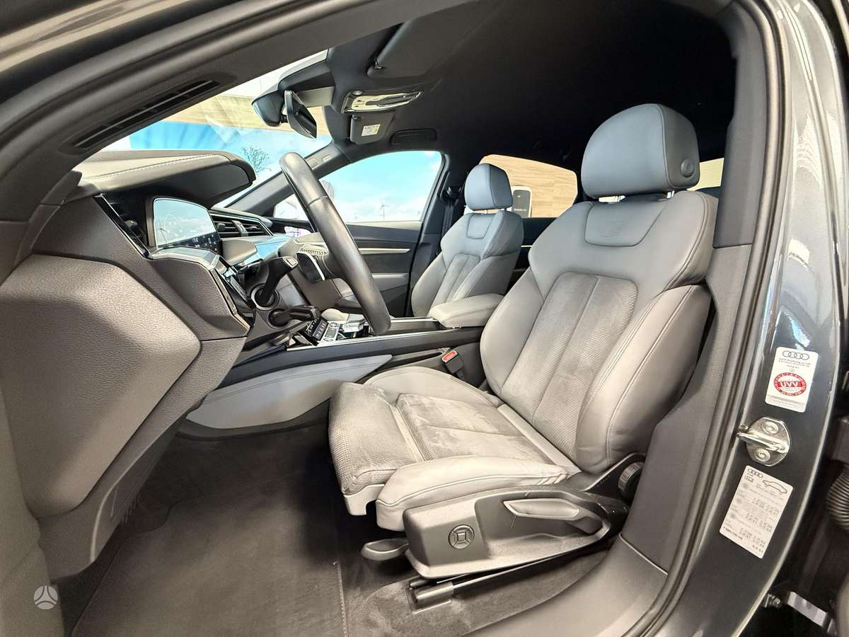 Audi e-tron, 72 кВт·ч, Купе (coupe)