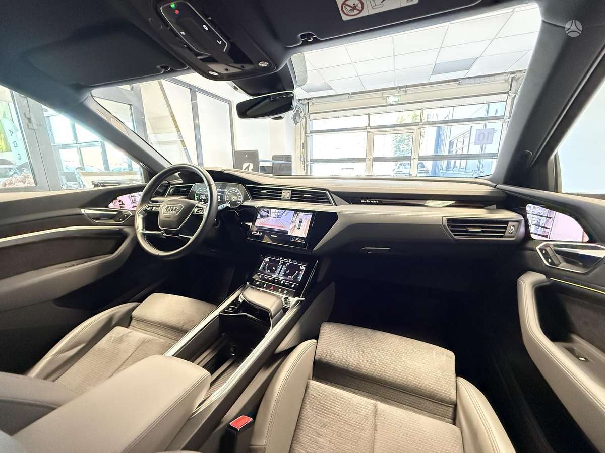 Audi e-tron, 72 кВт·ч, Купе (coupe)