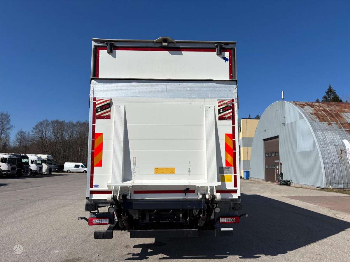 Renault T380, refrižerātori
