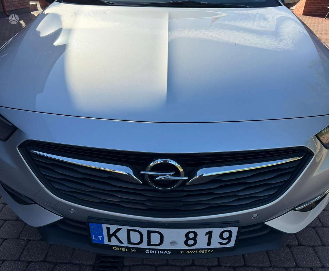 Opel Insignia, 1.6 l., hatchback