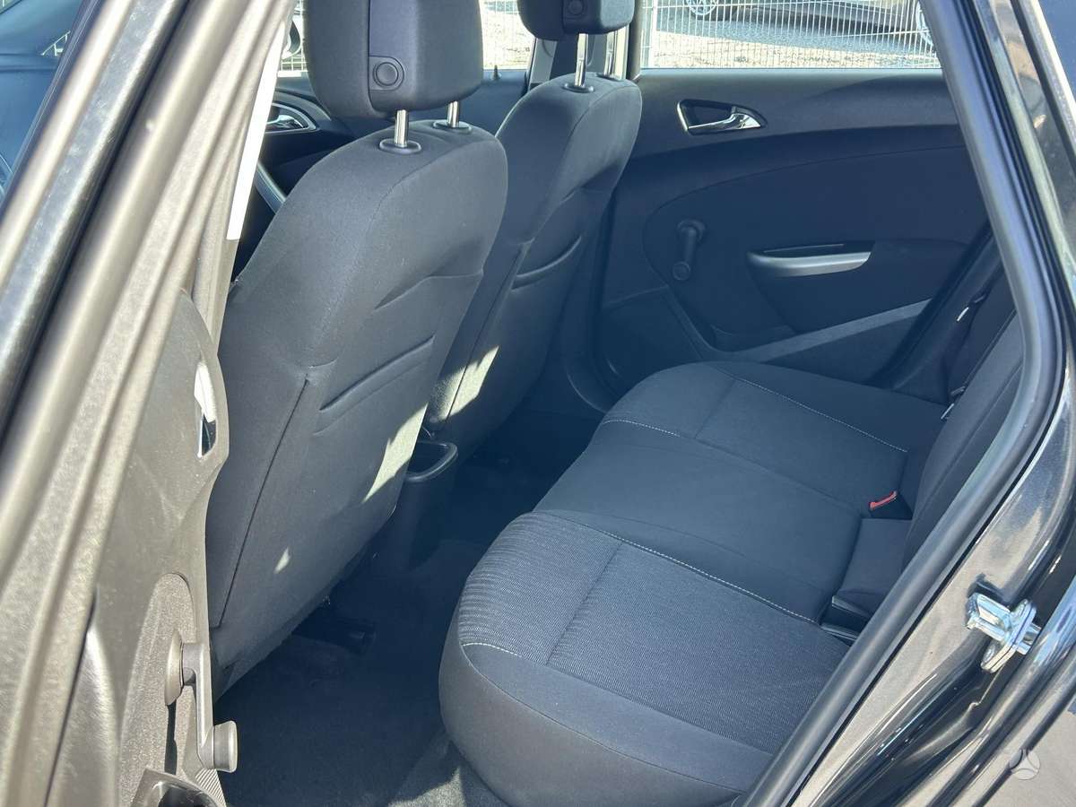 Opel Astra, 1.7 l., Хэтчбек