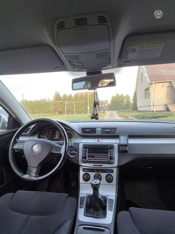 Volkswagen Passat, 2009