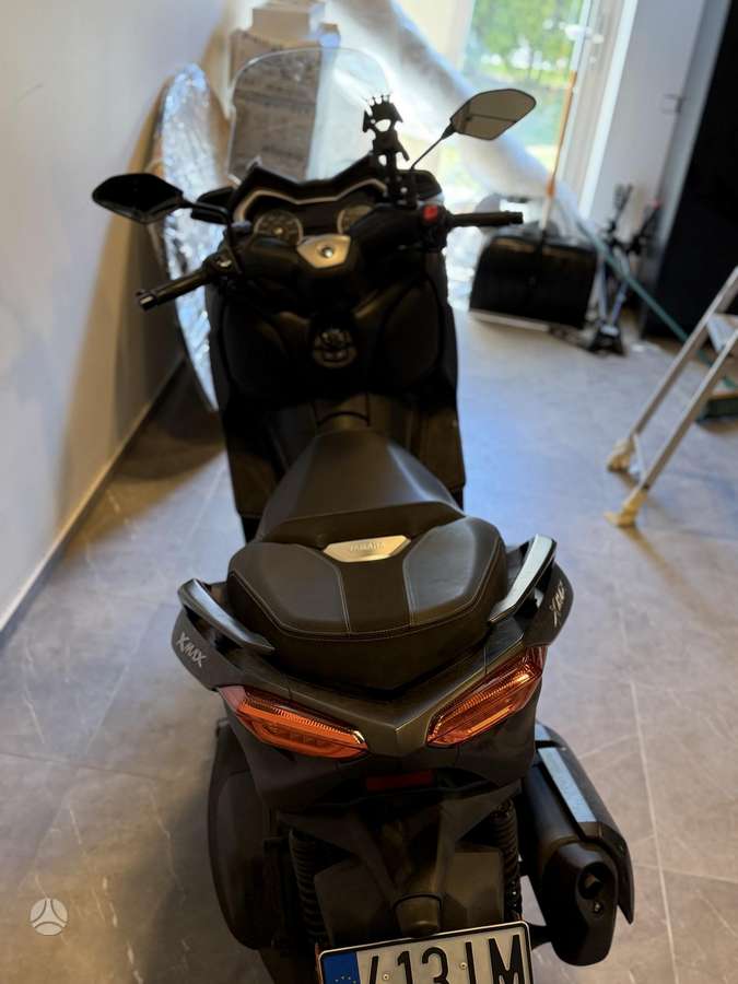 Yamaha X-max, scooters / mopeds