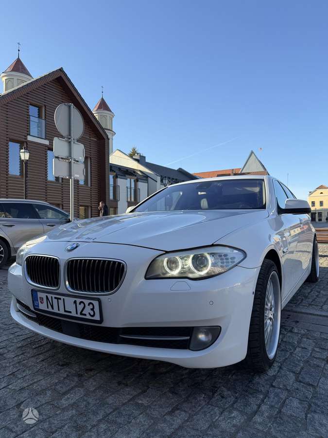 BMW 535, 3.0 l., Седан