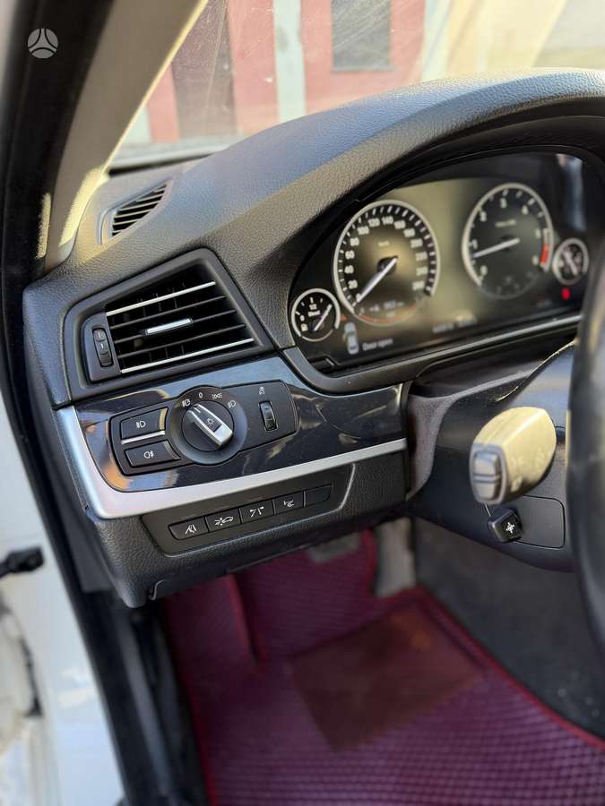 BMW 535, 3.0 l., Седан