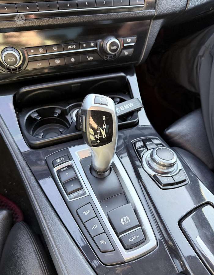 BMW 535, 3.0 l., Седан