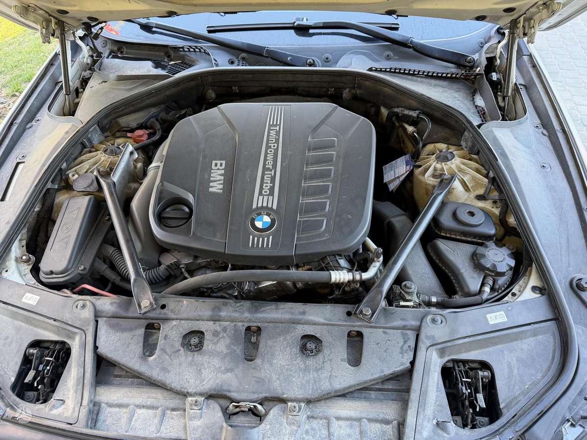 BMW 535, 3.0 l., Седан