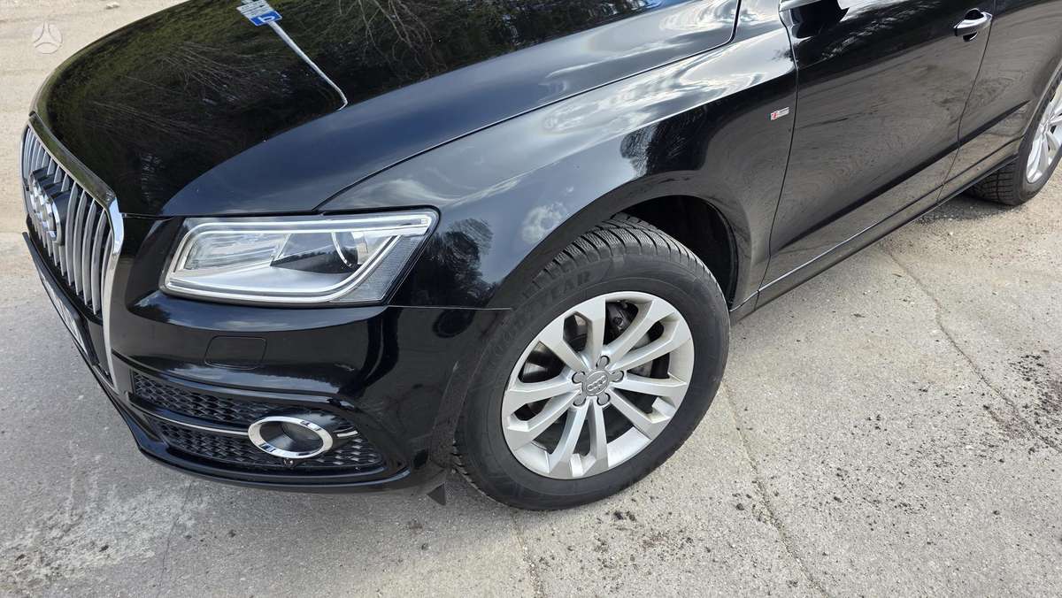 Audi Q5, 2.0 l., Внедорожник / Кроссовер