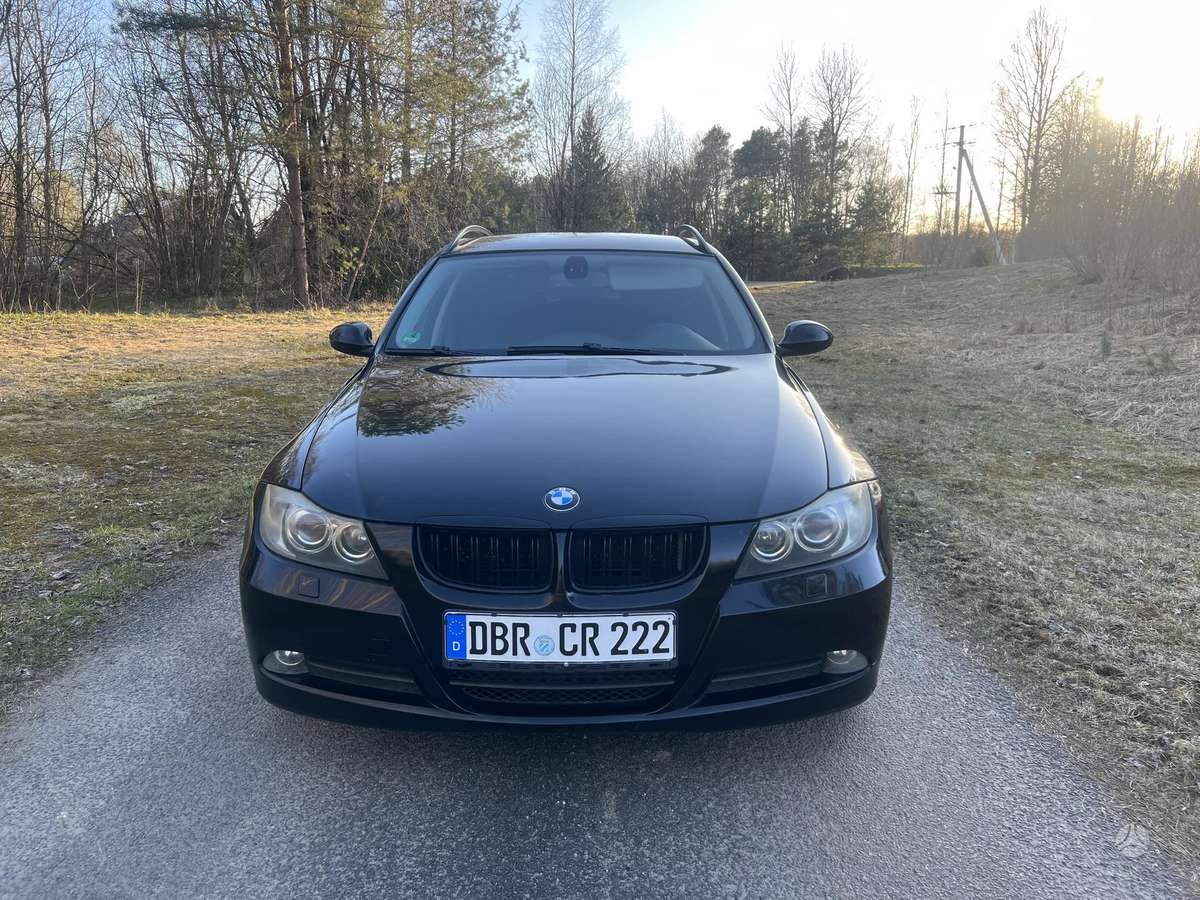 BMW 325, 2007