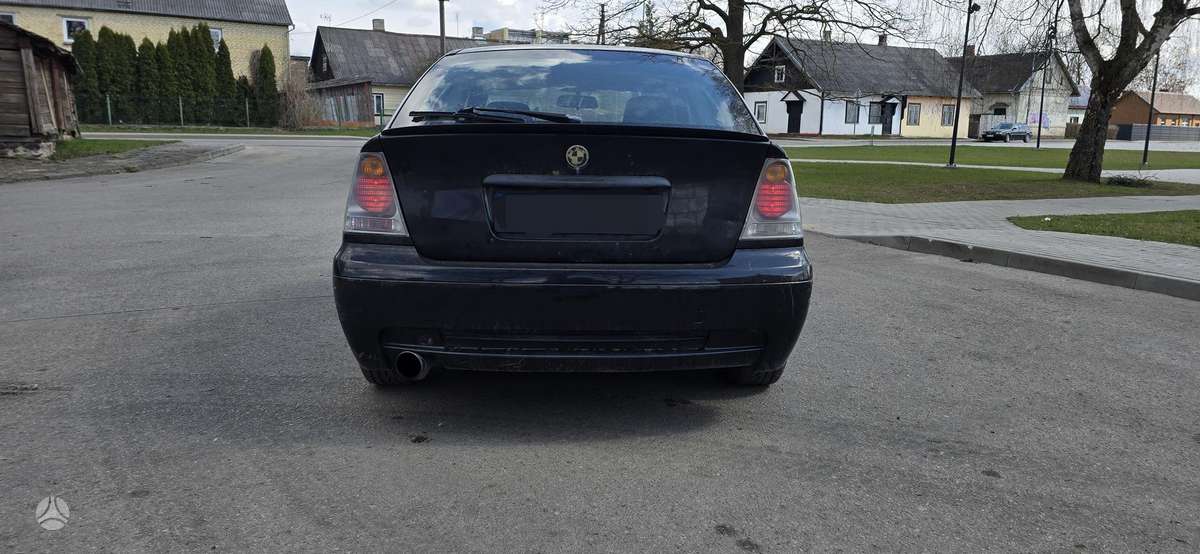 BMW 316, 1.8 l., Хэтчбек
