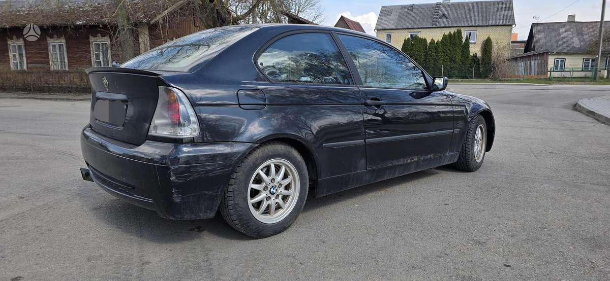 BMW 316, 1.8 l., hatchback