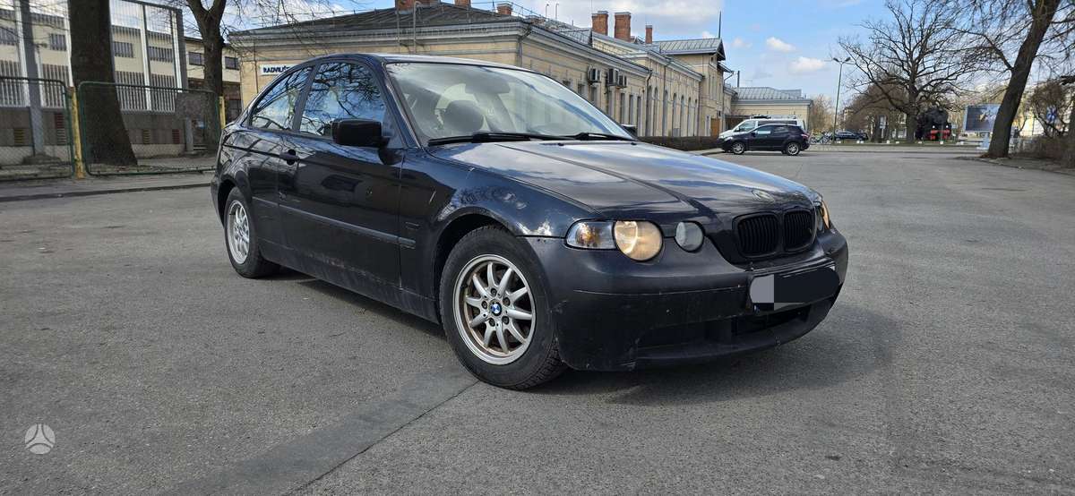BMW 316, 1.8 l., hatchback