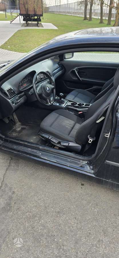 BMW 316, 1.8 l., hatchback