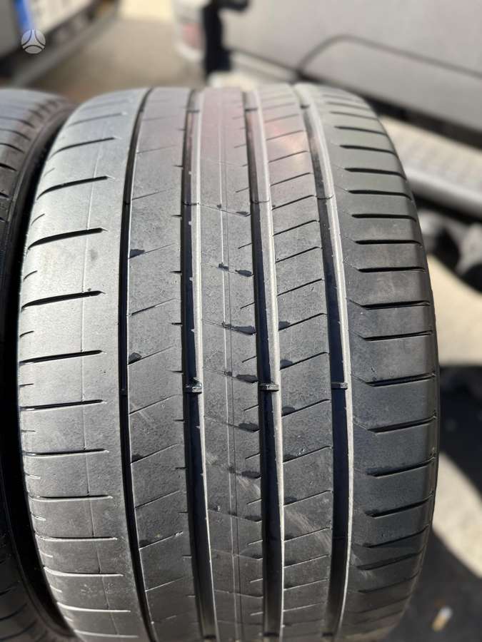 Pirelli P ZERO, summer 315/30 R21