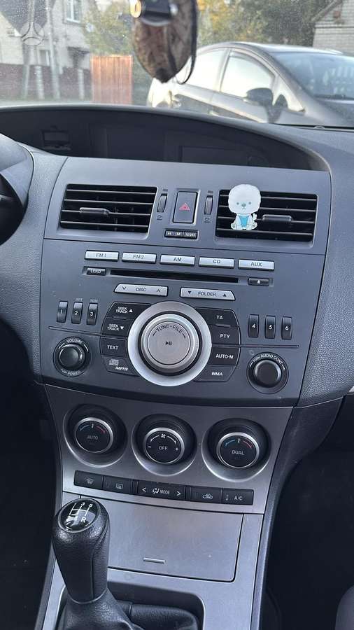 Mazda 3, 1.6 l., hečbekas