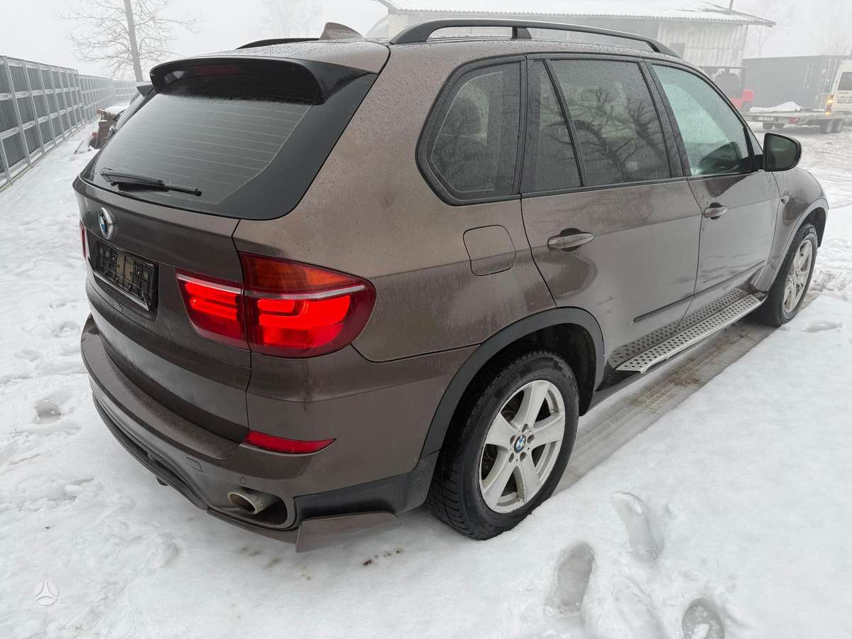 BMW X5 4 0d 225kw individual