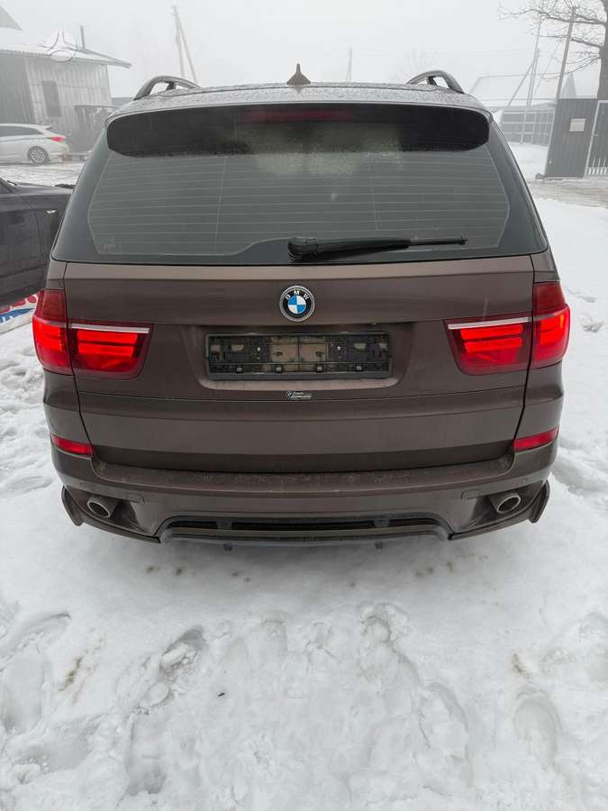BMW X5 4 0d 225kw individual