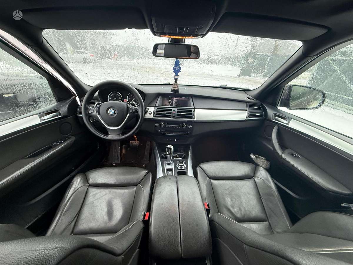 BMW X5 4 0d 225kw individual