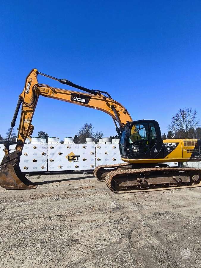 JCB Js220LC, ekskavatori
