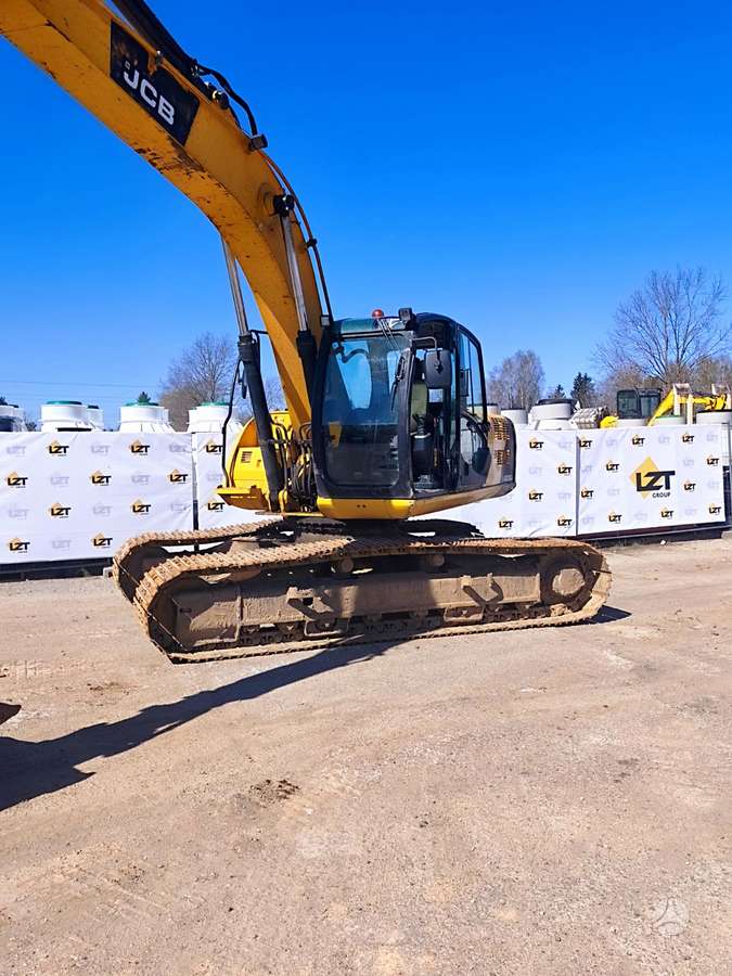 JCB Js220LC, ekskavatori