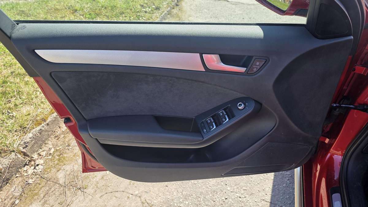 Audi A4 allroad, 2.0 l., universalas