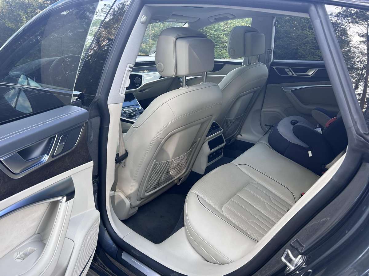 Audi A7, 3.0 l., hatchback