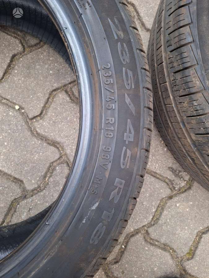 Pirelli Pirelli Scorpion Zero, летние 235/45 R18