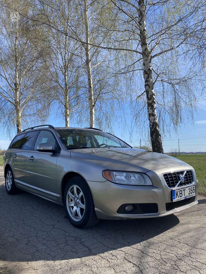 Volvo V70, 2.0 l., Универсал