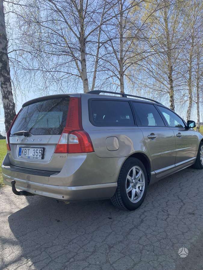 Volvo V70, 2.0 l., universalas