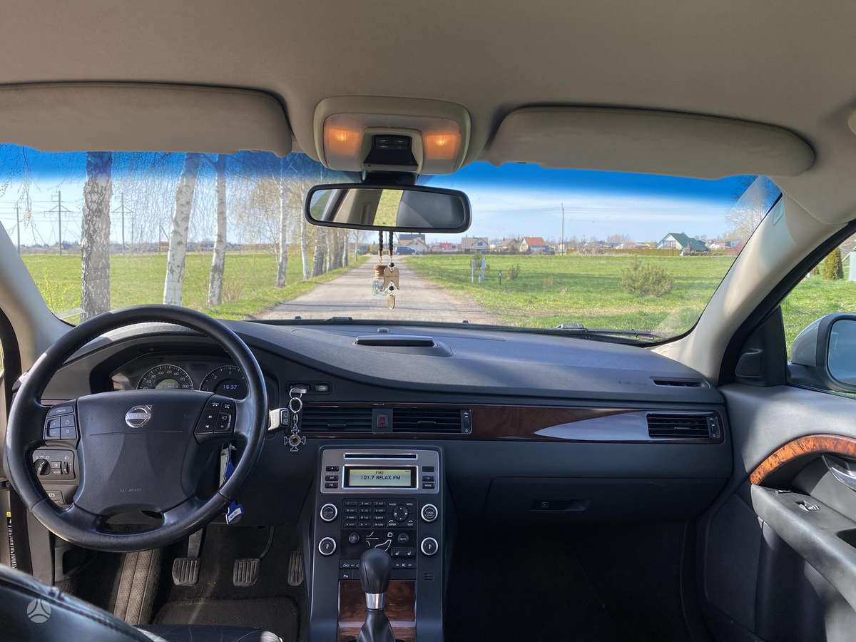 Volvo V70, 2.0 l., universalas