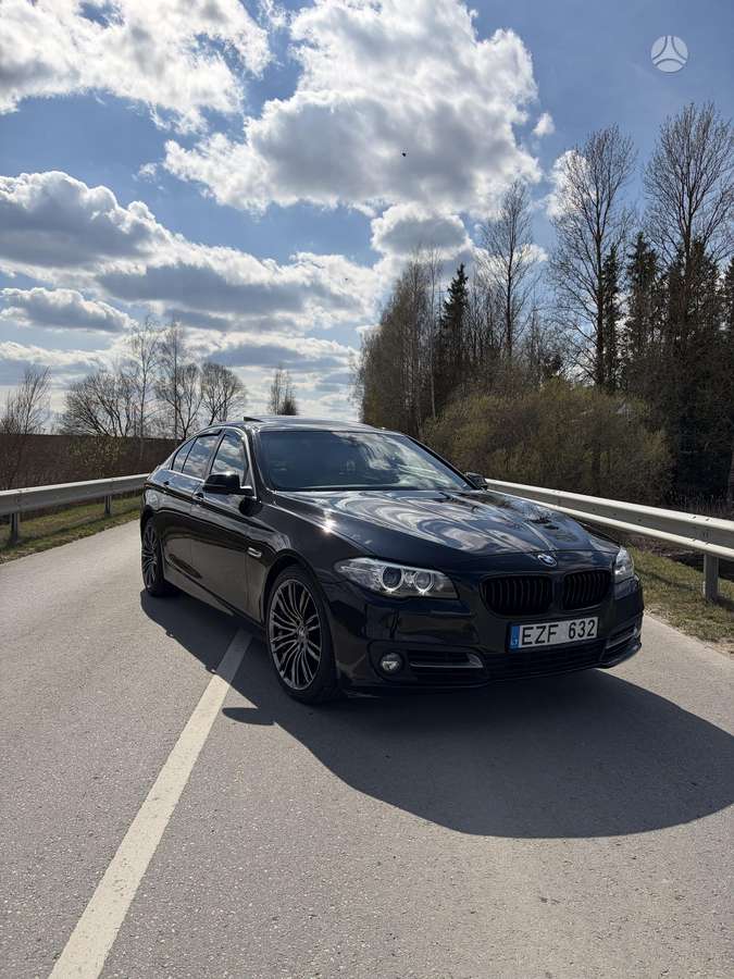 BMW 528, 2.0 l., Седан
