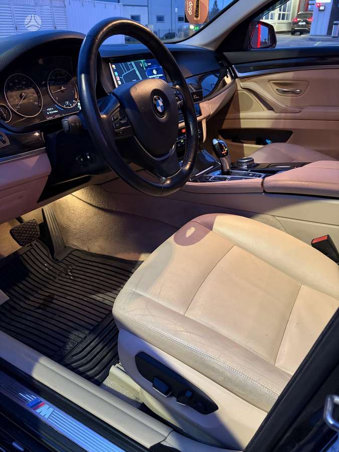 BMW 528, 2.0 l., Седан